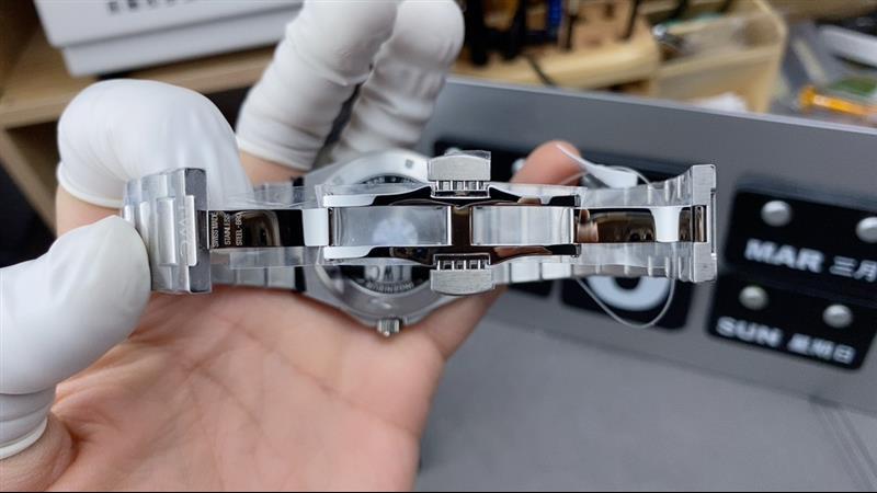 202457162314342 1700